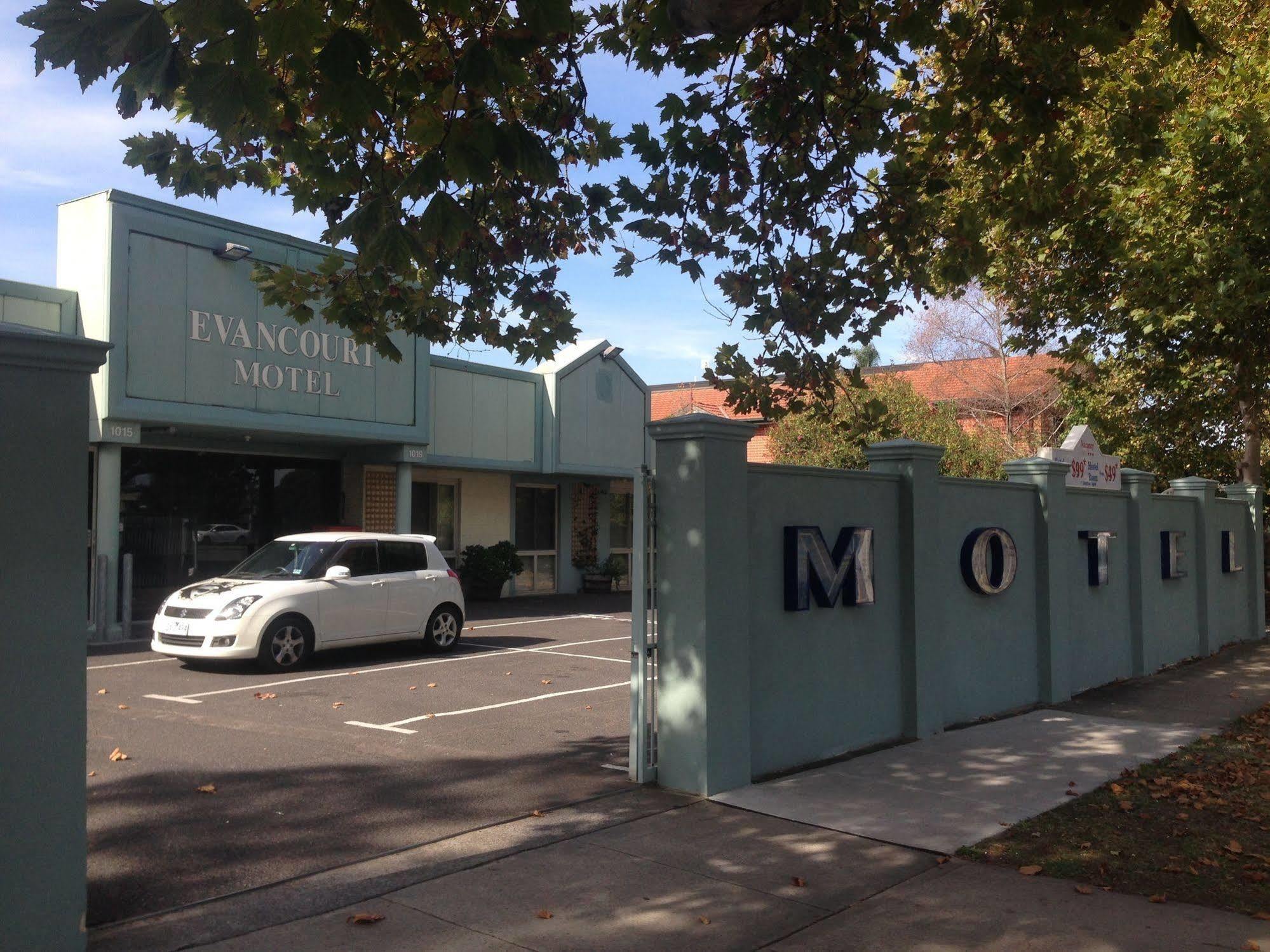 Evancourt Motel Malvern East Eksteriør billede